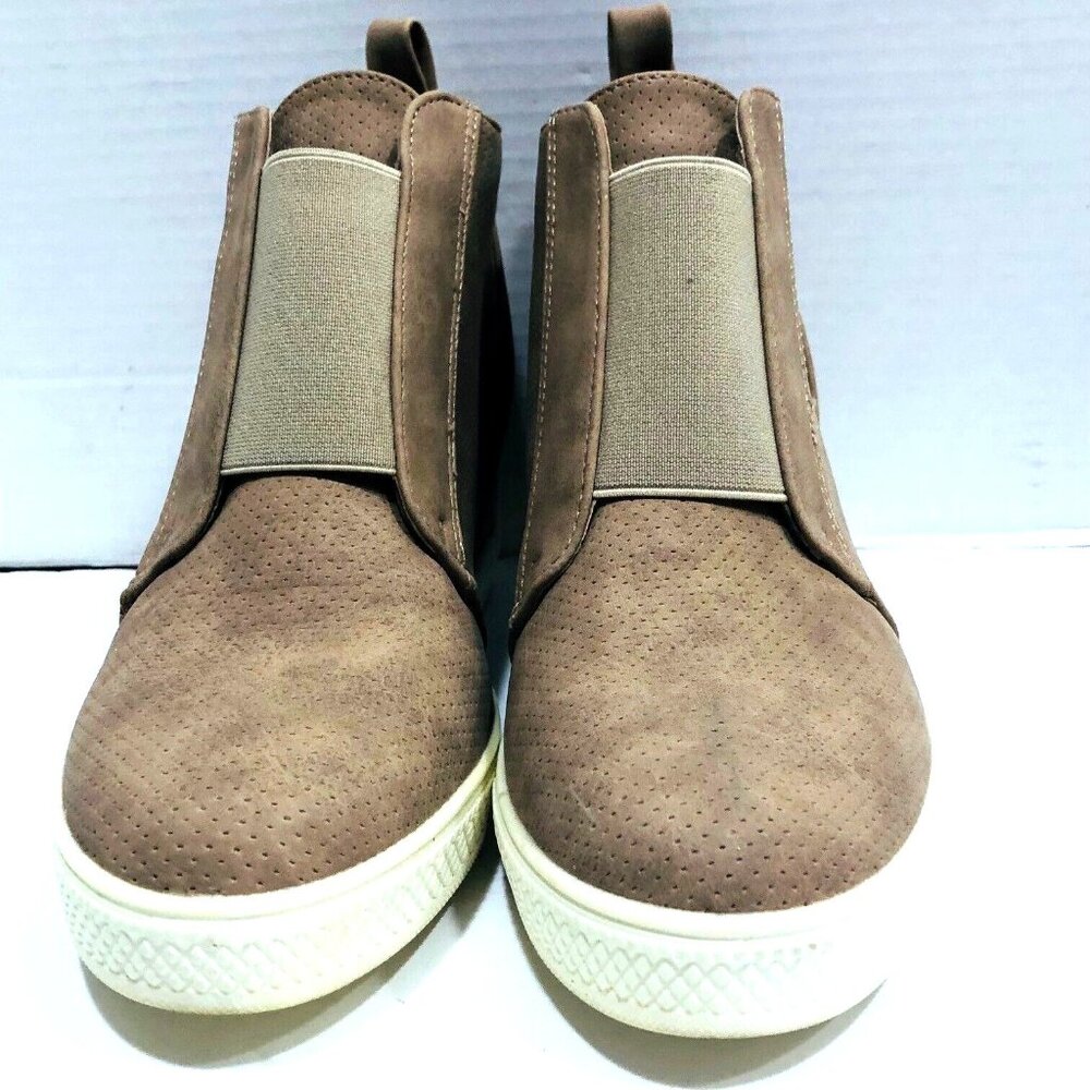 Catherine Malandrino Sabra Tan Suede Ankle Boots Booties Women's 8 Hidden Wedge - Picture 7 of 10